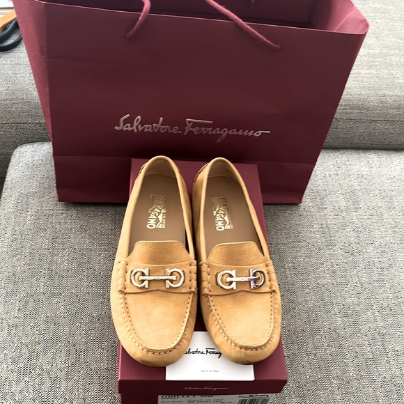 Salvatore Ferragamo Shoes - Salvatore Ferragamo Tan Loafers